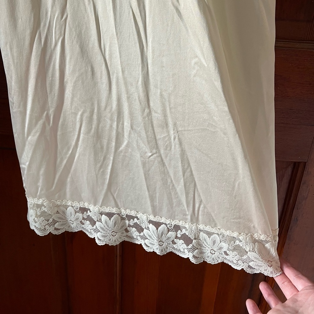 Vintage White Nylon Full Slip Dress 80s 90s Lace Lingerie Nightgown Bridal Under - Picture 3 of 10